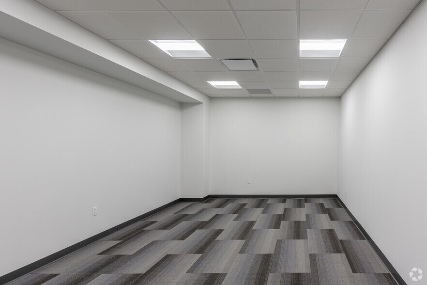 More Photos Of 200 Mamaroneck Ave, White Plains Unknown For Lease