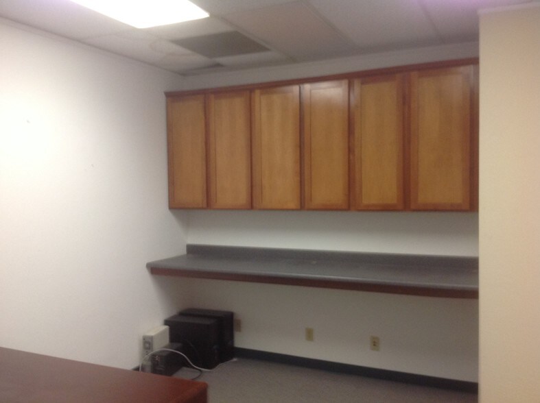 More Photos Of 1430 Willow Pass Rd, Concord Office For Lease