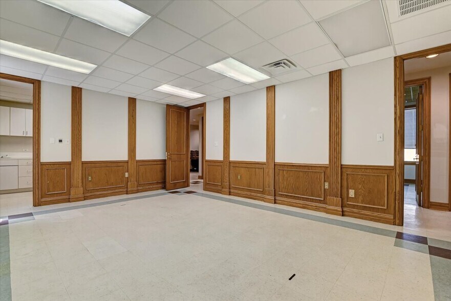 More Photos Of 1337 N Main Ave, Scranton Medical For Lease