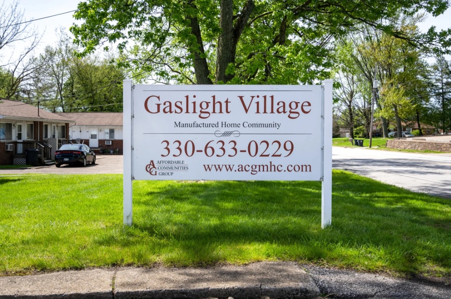 More Photos Of 140 Thomas Rd S, Tallmadge Manufactured Housing Mobile Home Park For Sale