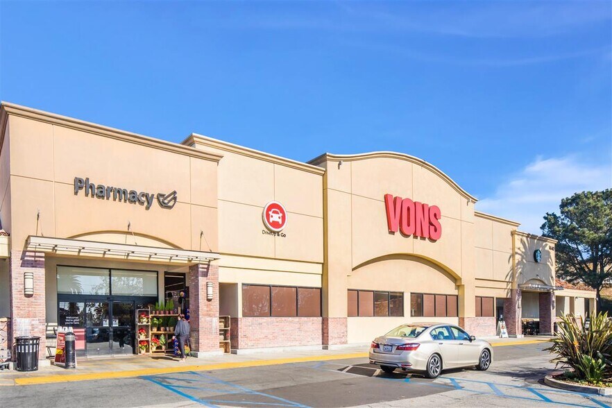 More Photos Of 1416-1438 W 25th St, San Pedro General Retail For Sale