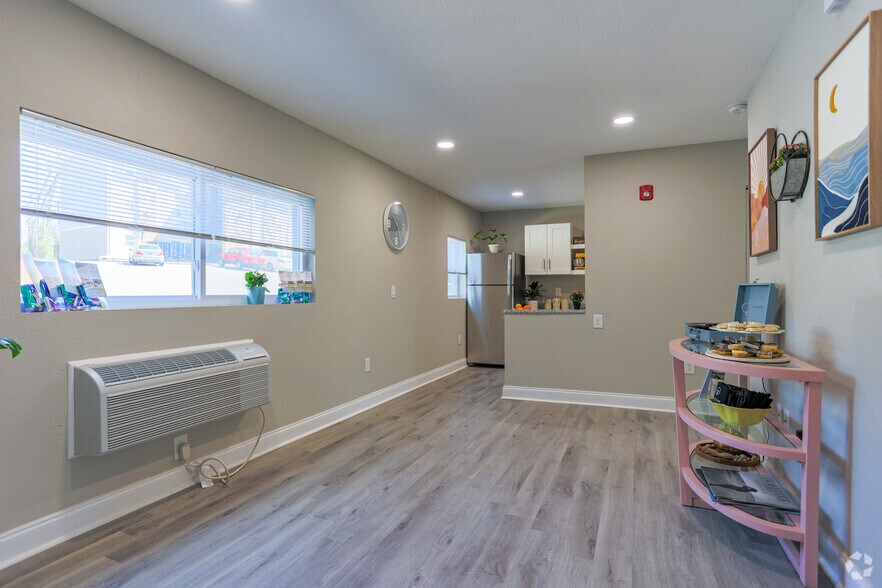 More Photos Of 2300 Davenport Rd, Knoxville Apartments For Sale
