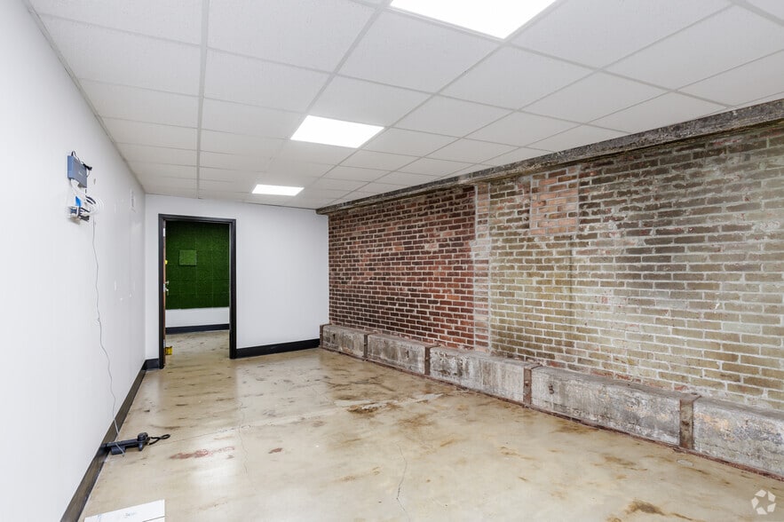 More Photos Of 900 Granby St, Norfolk Office For Lease