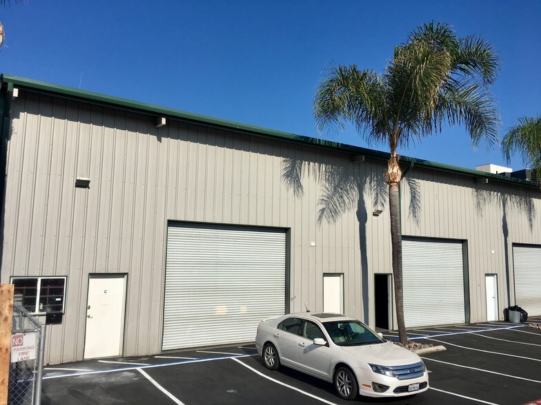 More Photos Of 4345 Twain Ave, San Diego Unknown For Lease