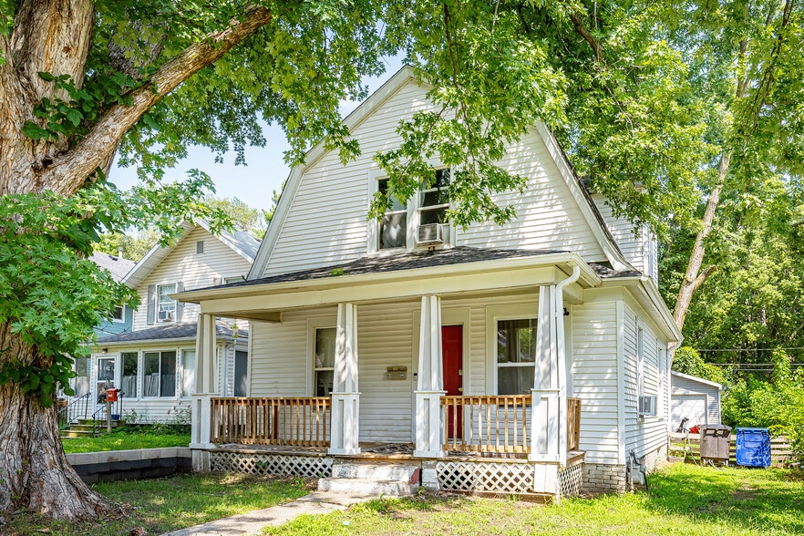Primary Photo Of , Des Moines Multifamily For Sale