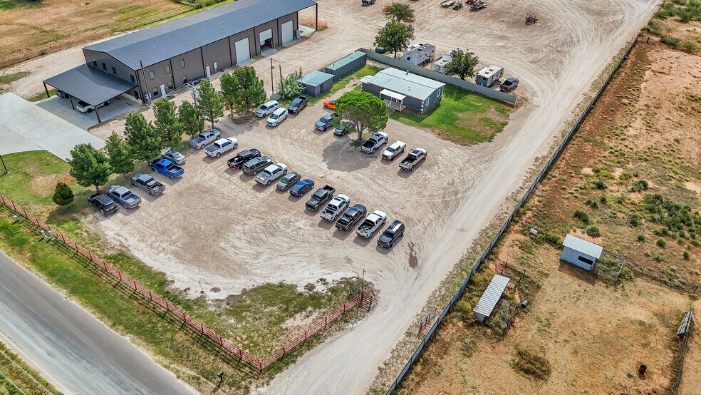 More Photos Of 9013 W County Road 160, Midland Showroom For Sale