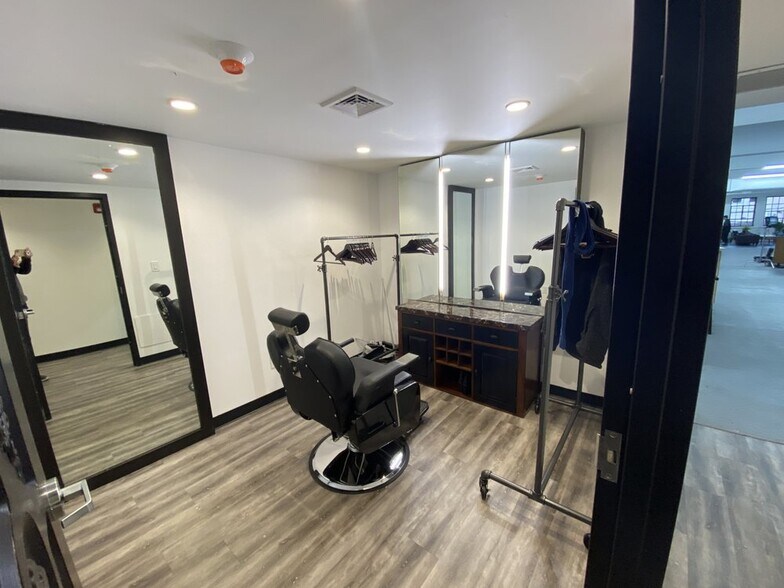 More Photos Of 15 School St, Yonkers Warehouse For Sale