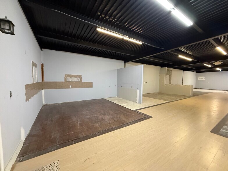 More Photos Of 2224 Industrial Dr, Bethlehem Warehouse For Lease