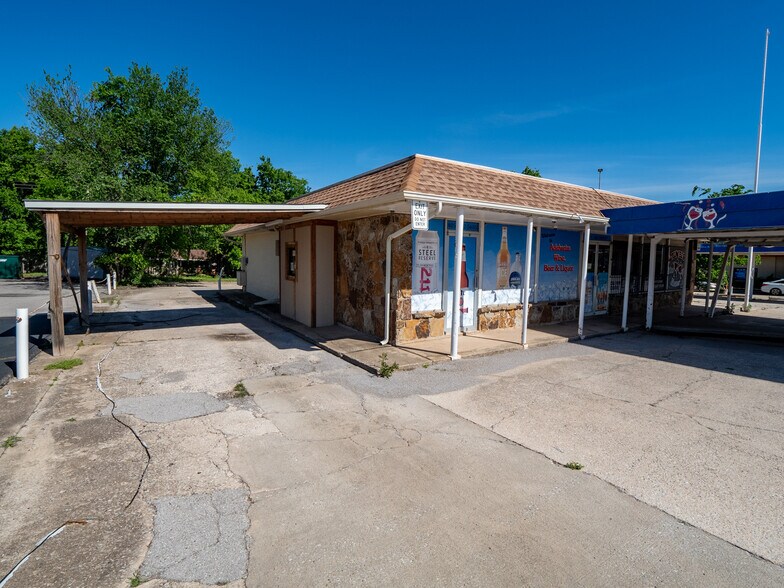 More Photos Of 400 S Air Depot Blvd, Oklahoma City Freestanding For Sale