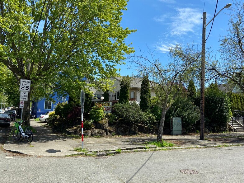 More Photos Of 2605 E Cherry St, Seattle Restaurant For Sale