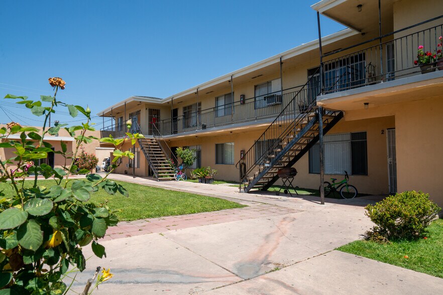 More Photos Of 9551-9561 Maureen Dr, Garden Grove Apartments For Sale