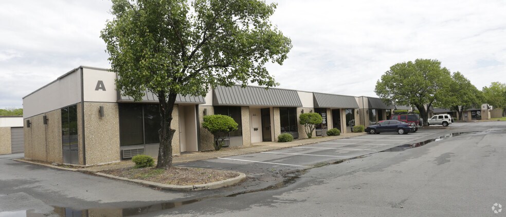 More Photos Of , North Little Rock Flex For Sale