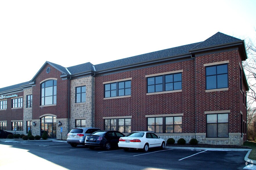 More Photos Of 4605 E Galbraith Rd, Cincinnati Medical For Sale