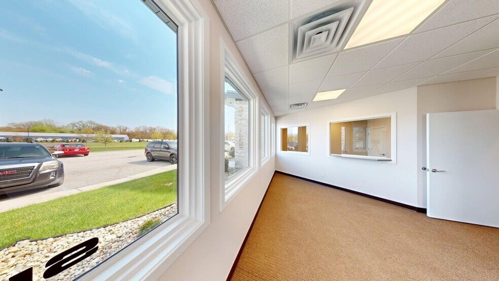 More Photos Of 125 E Shore Pky, La Porte Medical For Lease