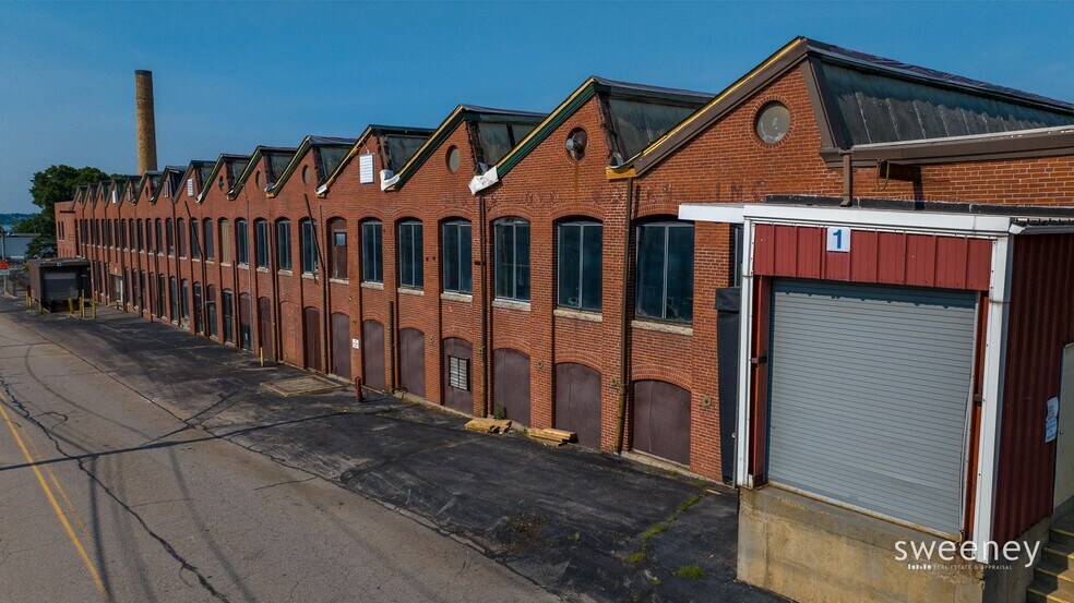 More Photos Of 727 School St, Pawtucket Manufacturing For Lease