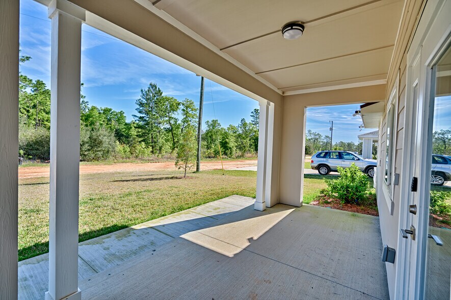 More Photos Of 3505 Main Street, Hawthorne Apartments For Sale