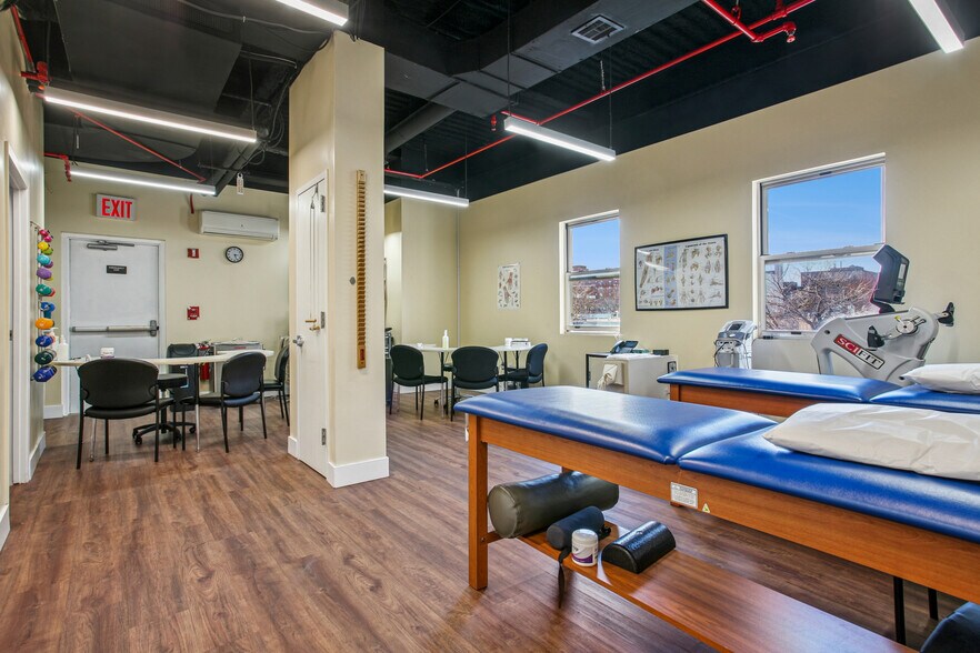 More Photos Of 23-22 30th Ave, Astoria Medical For Sale