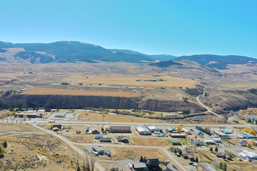 More Photos Of 1412 Warm Springs Dr, Dubois Hotel For Sale