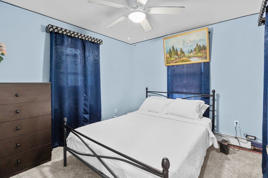 More Photos Of 600 W Broad St, Paulsboro Specialty For Sale