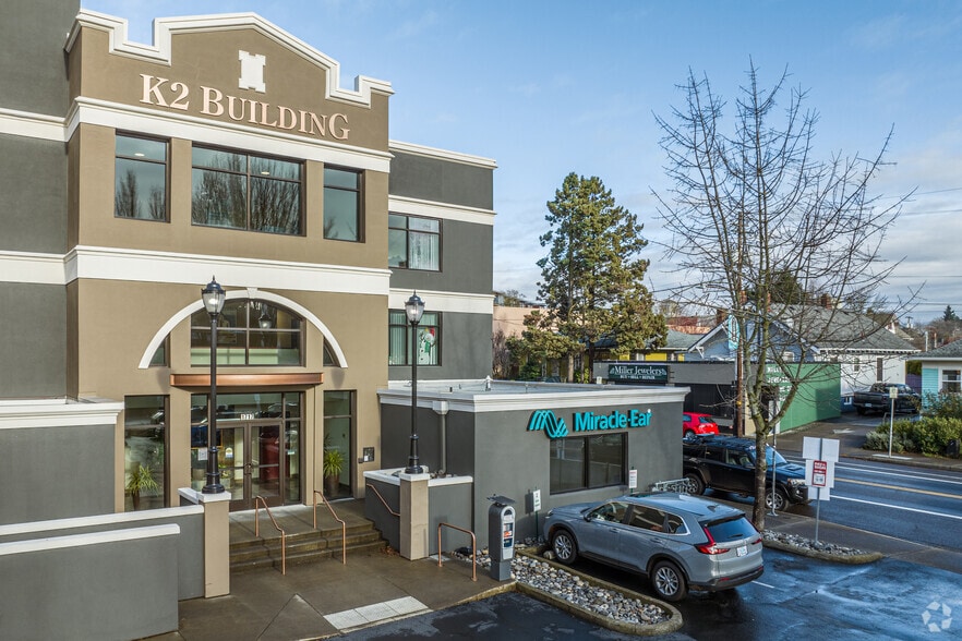 More Photos Of 1717 NE 42nd Ave, Portland Office For Lease