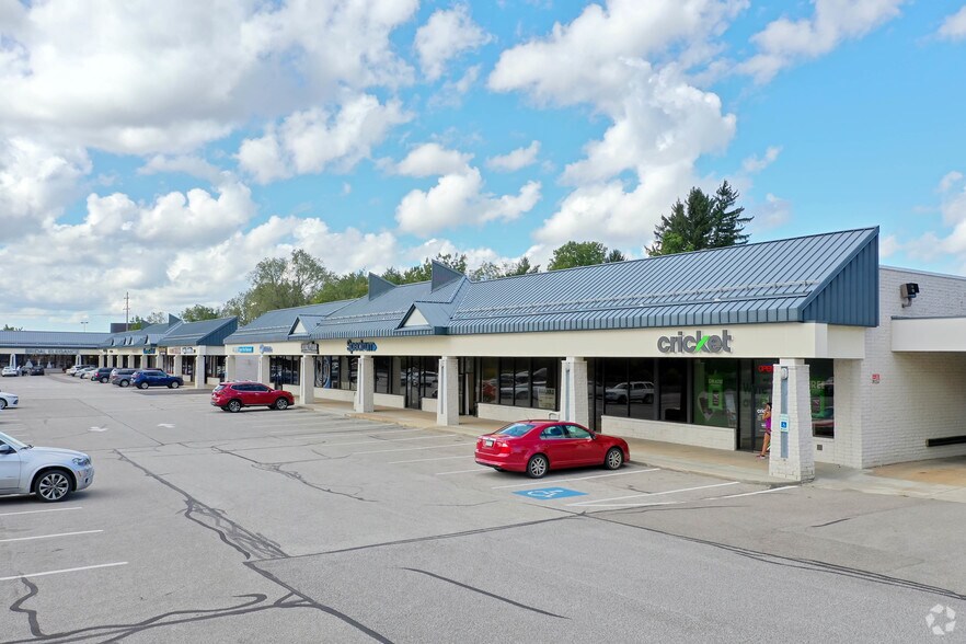 Primary Photo Of 5624-5638 Peach St, Erie General Retail For Lease