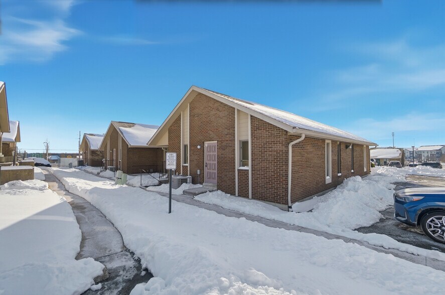 More Photos Of 12071-12079 Sheraton Ln, Cincinnati Medical For Sale