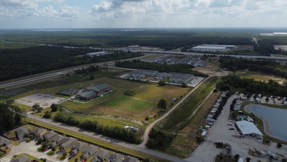 More Photos Of 11810 Lockwood Rd, Houston Schools For Sale