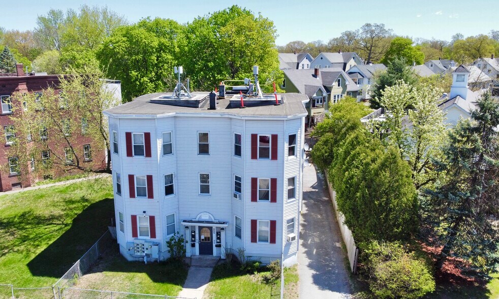 Primary Photo Of 855 Liberty St, Springfield Apartments For Sale