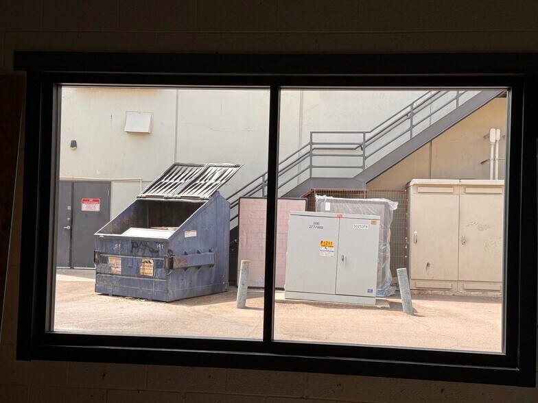 More Photos Of 111 S Dobson Rd, Mesa Unknown For Lease