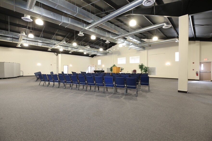 More Photos Of 9304 Onyx Ct, Fredericksburg Warehouse For Sale