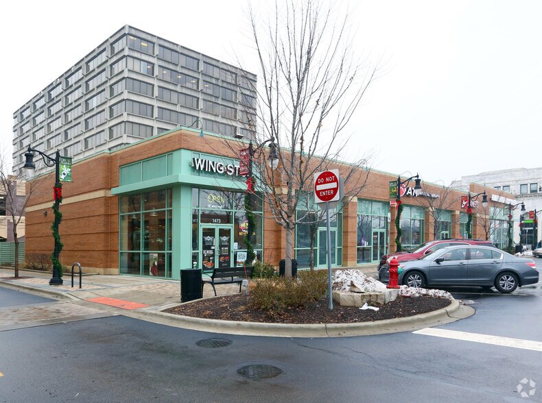 More Photos Of 1525-1535 Ellinwood Ave, Des Plaines Unknown For Lease