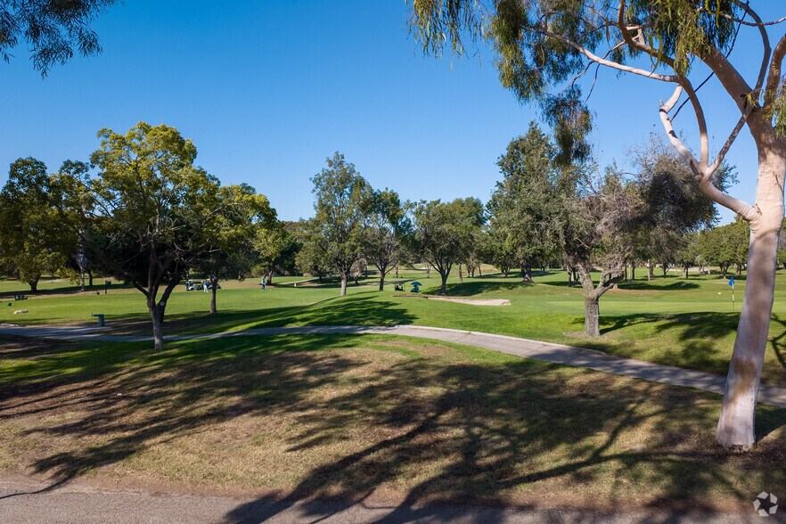 More Photos Of 3810 Stineman Ct, Long Beach Office For Sale