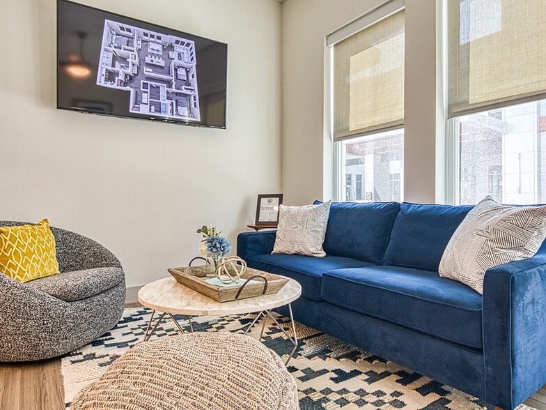 More Photos Of 1850 Merchant Ln, Hampton Apartments For Sale