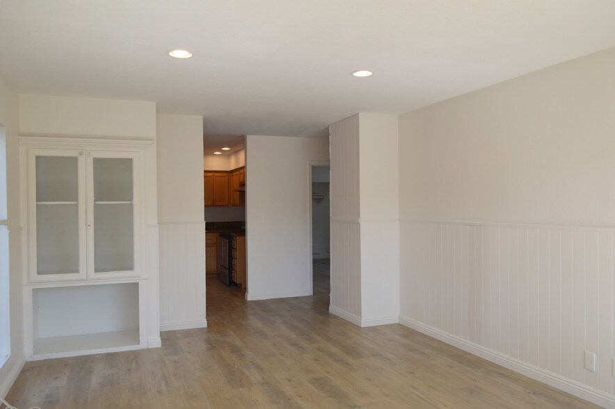 More Photos Of 2117 Teri Pl, Fullerton Apartments For Sale