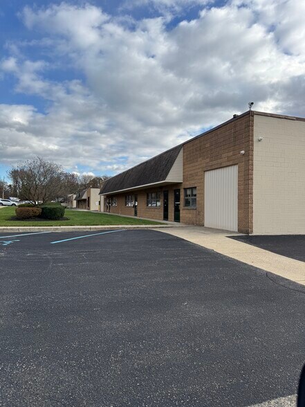 More Photos Of 245 Old Egg Harbor Rd, West Berlin Manufacturing For Lease