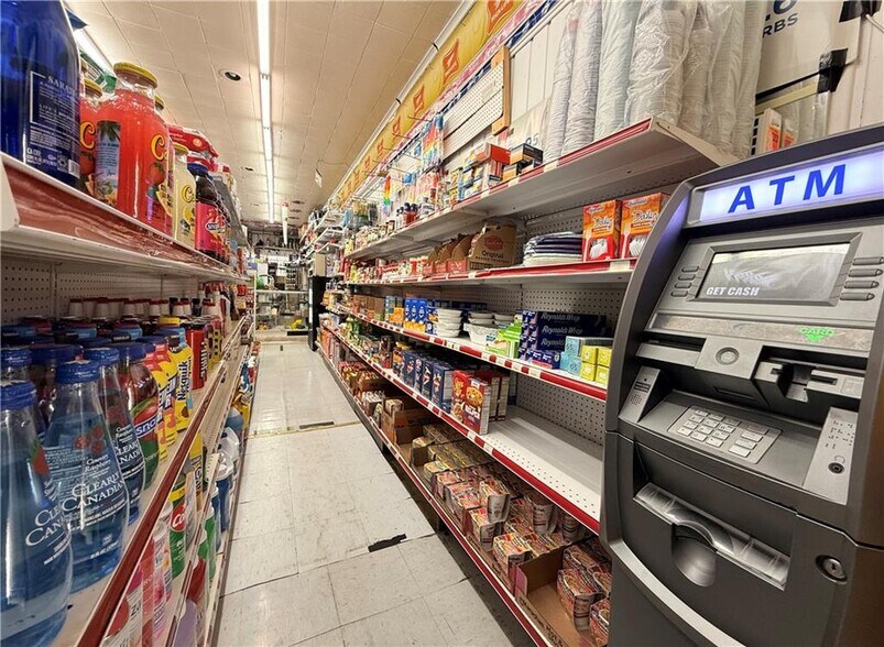 More Photos Of 406 Walnut St, Elmira Convenience Store For Sale