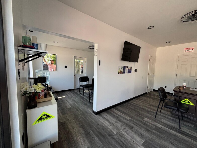 More Photos Of 11021-11025 Jefferson Ave, Newport News Auto Dealership For Sale