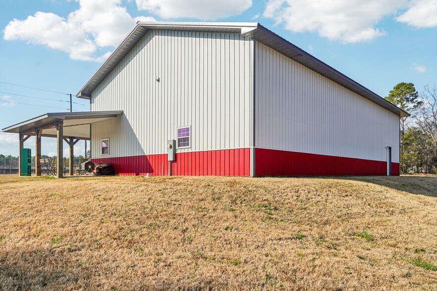 More Photos Of 510 Lillys Bridge Rd, Mount Gilead Flex For Sale
