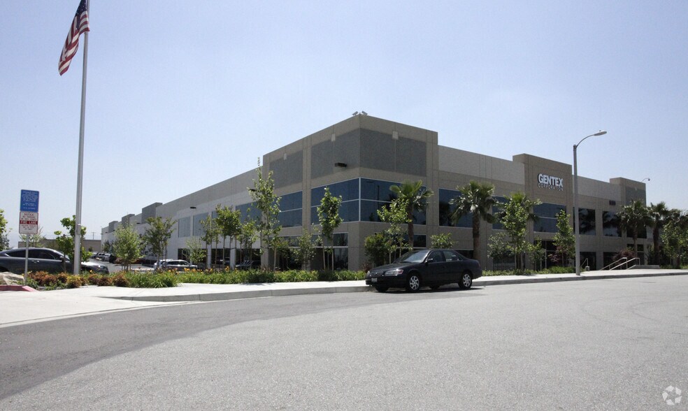 More Photos Of 9859 7th St, Rancho Cucamonga Distribution For Lease