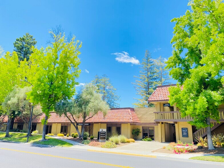 More Photos Of 983 University Ave, Los Gatos Unknown For Lease
