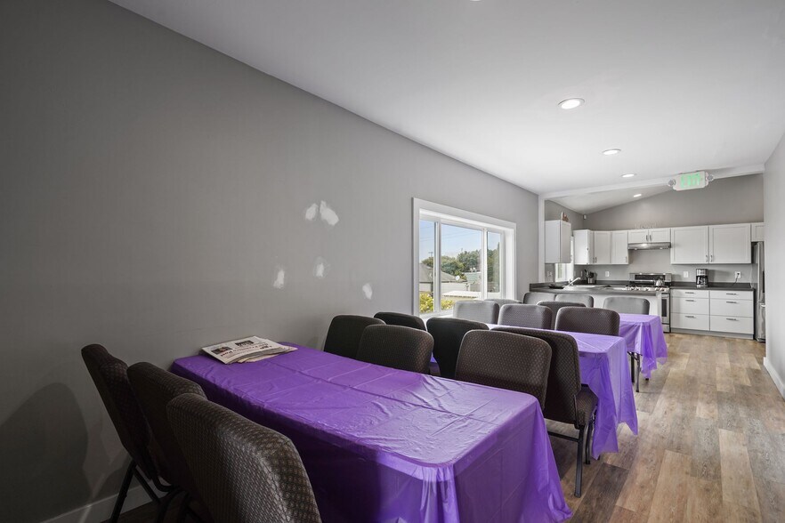 More Photos Of 1221 Oakdale Ave, San Francisco Religious Facility For Sale