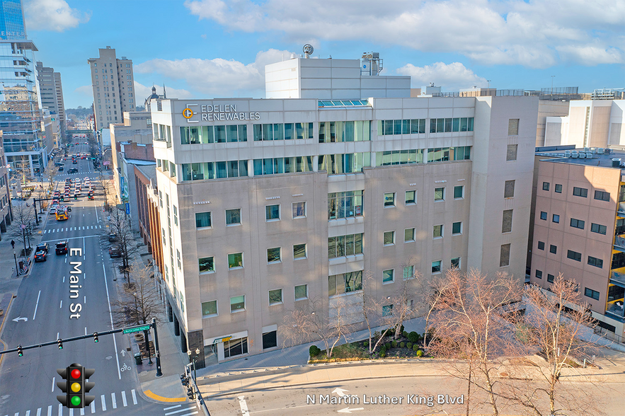 More Photos Of 175 E Main St, Lexington Office For Lease