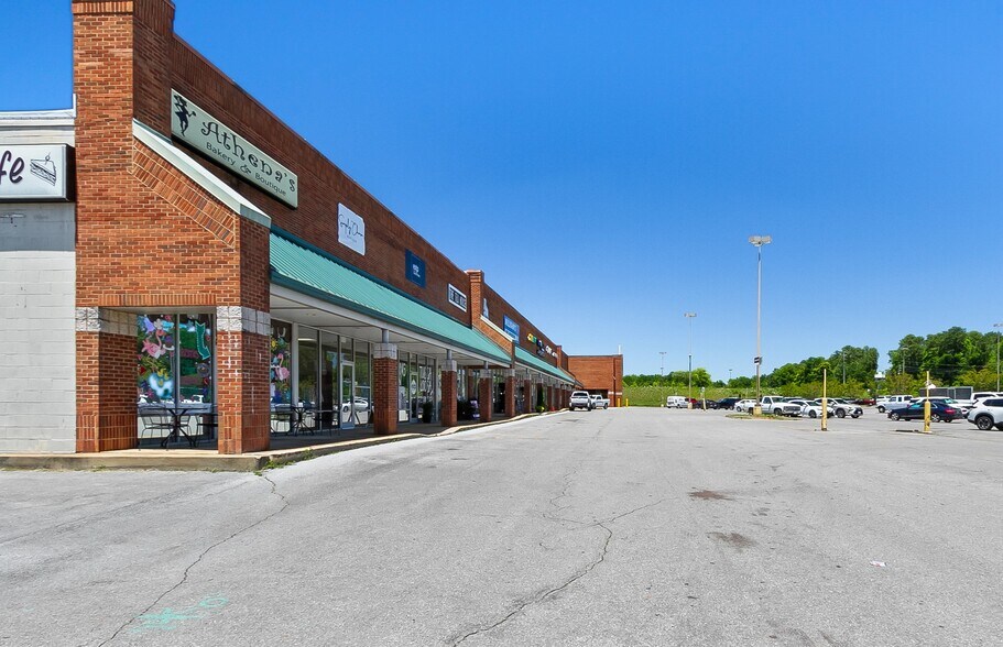 More Photos Of 13620 Highway 43 N, Northport Storefront For Sale