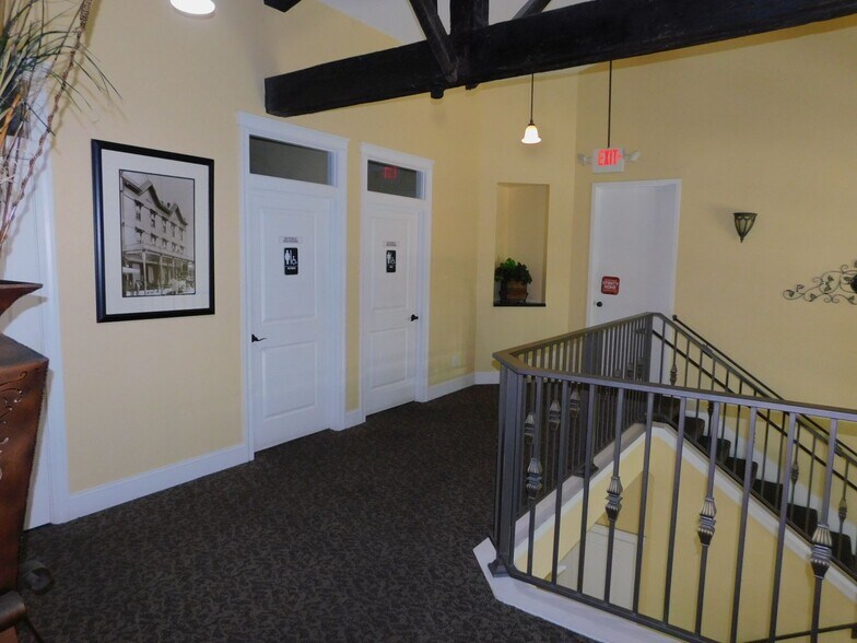 More Photos Of 101 H St, Antioch Storefront Retail Office For Lease