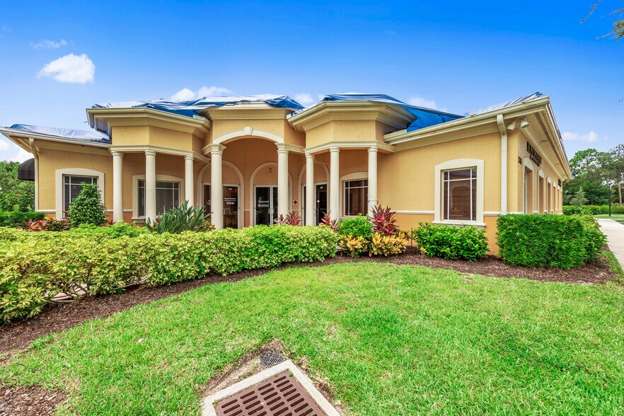 More Photos Of 3376 Woods Edge Cir, Bonita Springs Medical For Lease