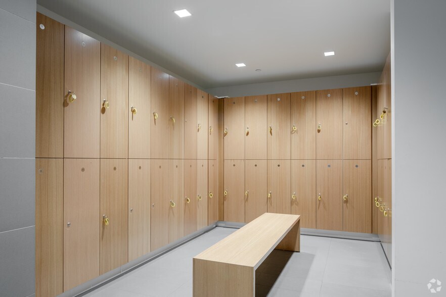 More Photos Of 370 17th St, Denver Office For Lease