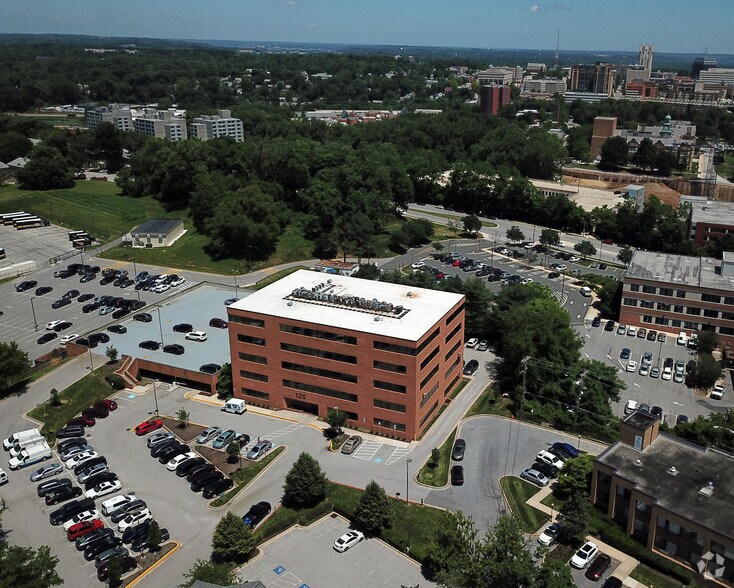More Photos Of 120 Sister Pierre Dr, Towson Medical For Lease