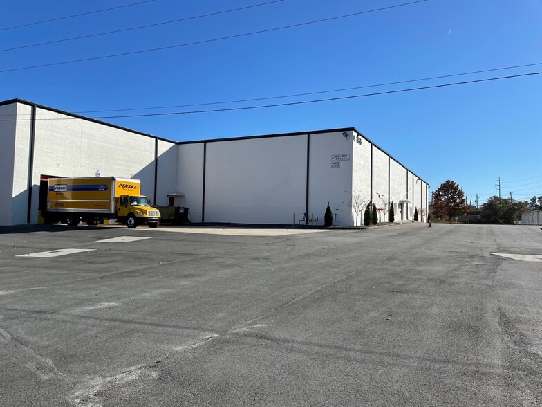 More Photos Of 1855 Plymouth Rd NW, Atlanta Warehouse For Lease