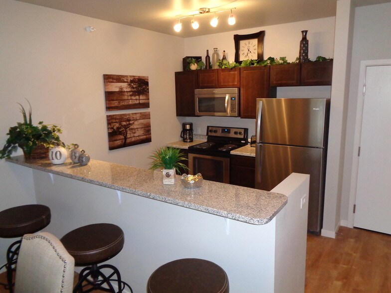 More Photos Of 1220-1250 27th Ave NW, Minot Apartments For Sale