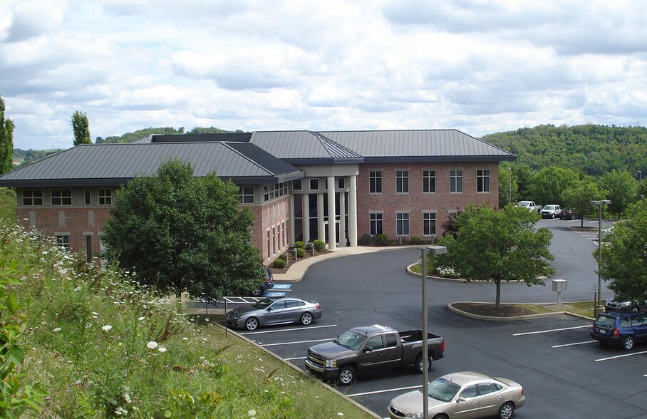 More Photos Of 4 Grandview Cir, Canonsburg Office For Lease